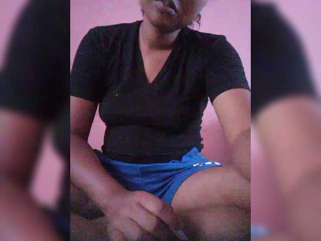 HotchocoGirl's BongaCams show and profile