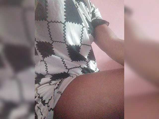 HotchocoGirl's BongaCams show and profile