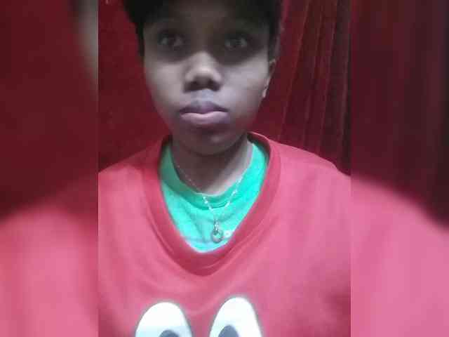 HotchocoGirl webcam