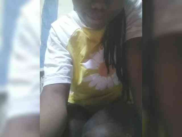 HotchocoGirl webcam