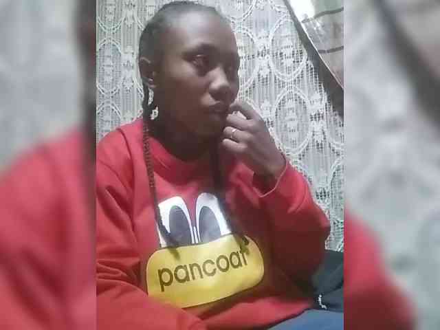 HotchocoGirl webcam