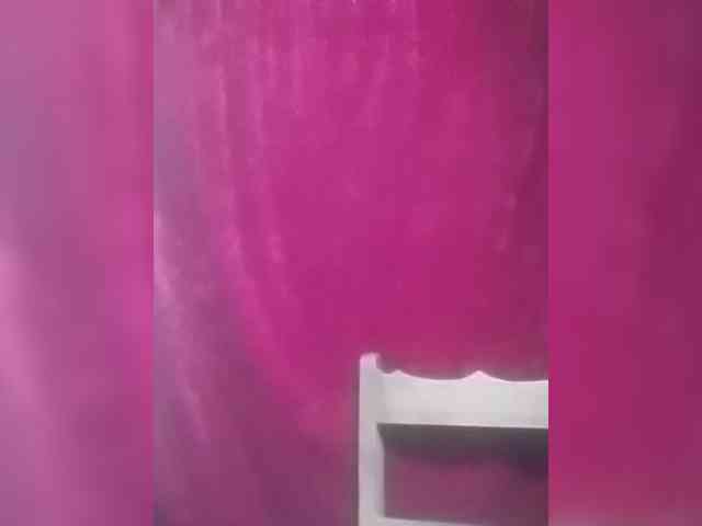 HotchocoGirl webcam