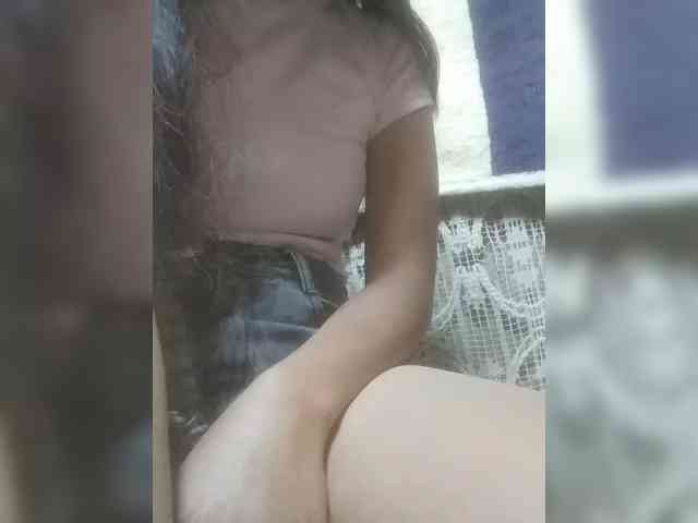 HotchocoGirl webcam