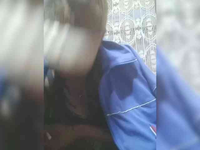 HotchocoGirl webcam