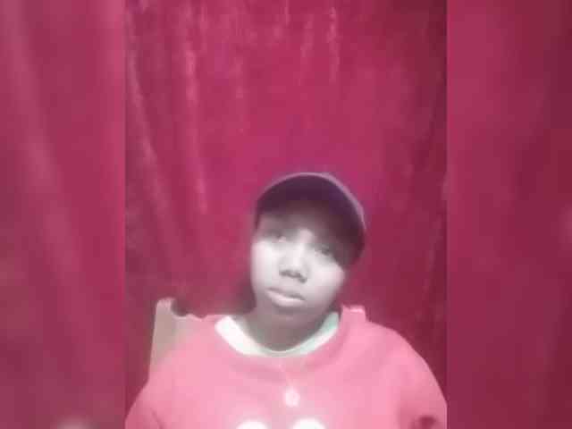 HotchocoGirl webcam