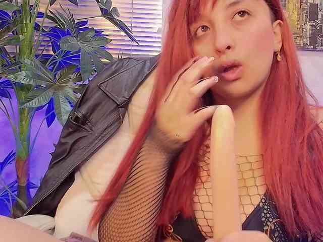 pamela-lilian webcam