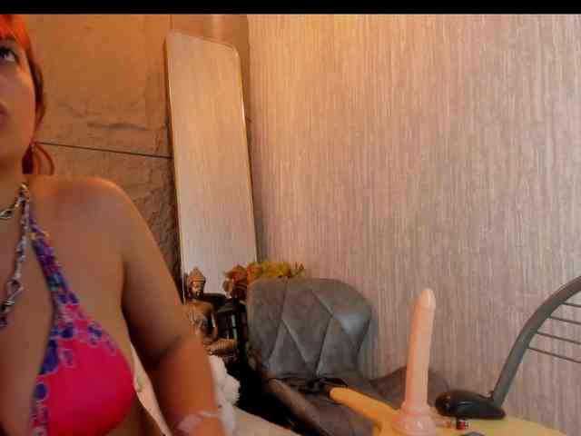 pamela-lilian webcam