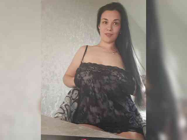 Lady-grace webcam