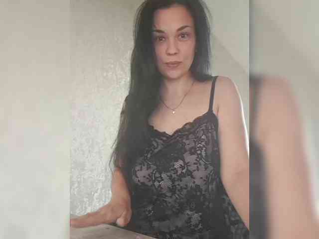 Lady-grace webcam