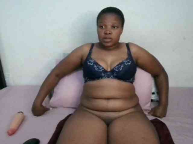Hotqueenxxx webcam