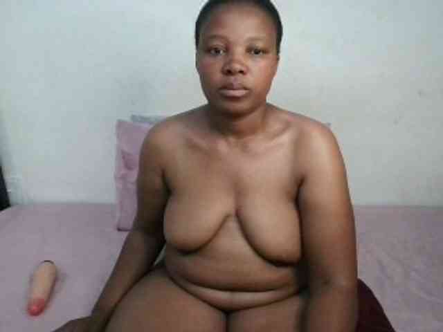 Hotqueenxxx webcam