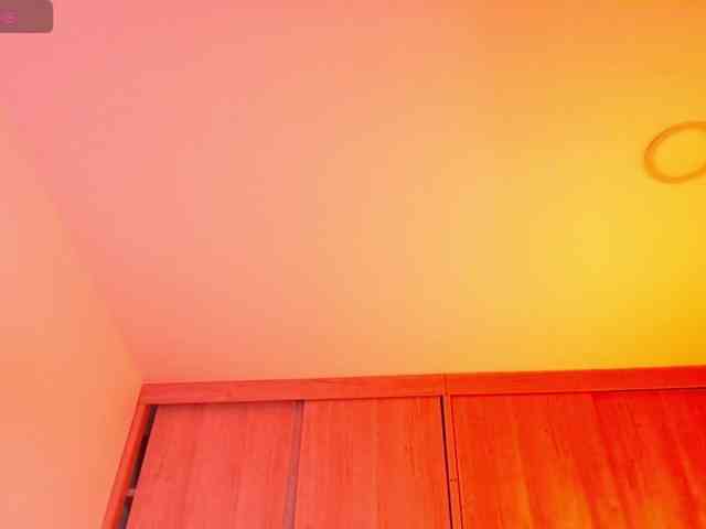WildCattaleyaa webcam