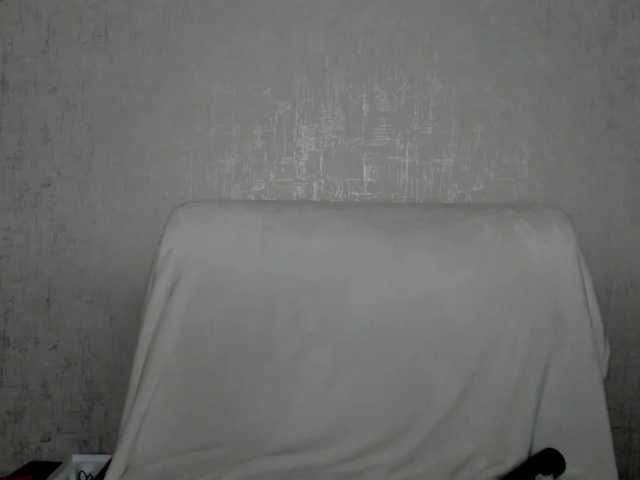 JuliaGramm81a's BongaCams show and profile