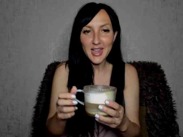 JuliaGramm81a webcam
