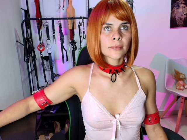 ariannaconnor2's BongaCams show and profile