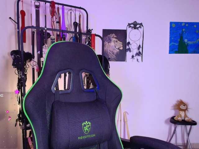 ariannaconnor2's BongaCams show and profile