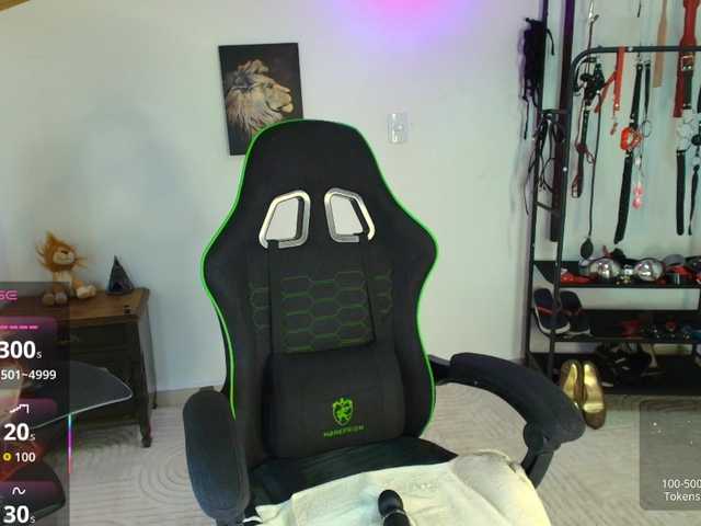 ariannaconnor2's BongaCams show and profile