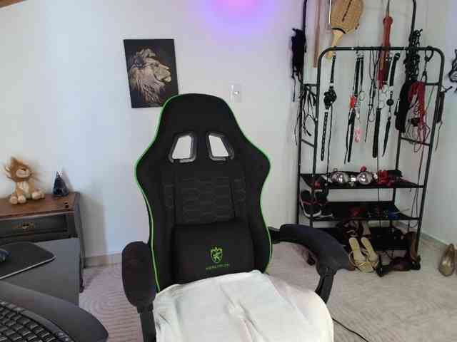 ariannaconnor2 webcam