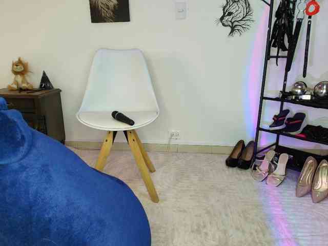 ariannaconnor2 webcam