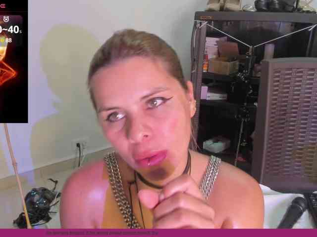ariannaconnor2 webcam
