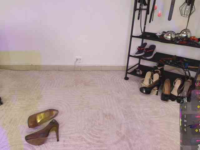 ariannaconnor2 webcam