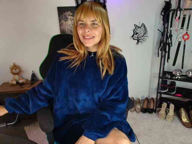 ariannaconnor2 webcam