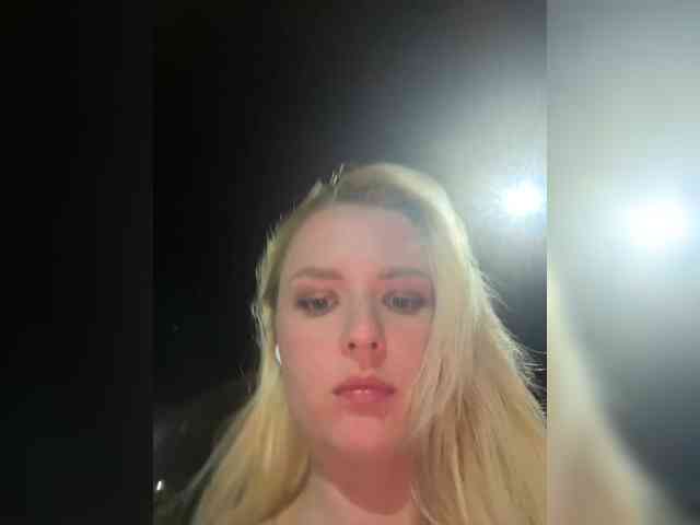 AshleyFay webcam