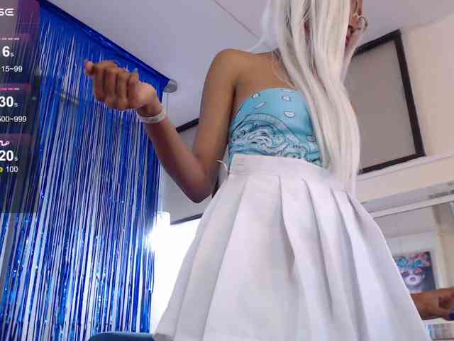 Annie-miller webcam