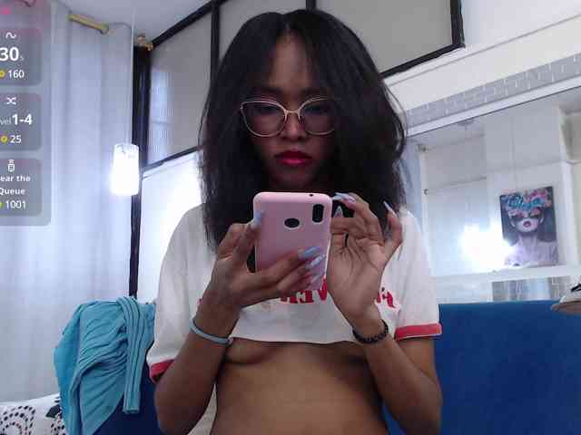 Annie-miller webcam