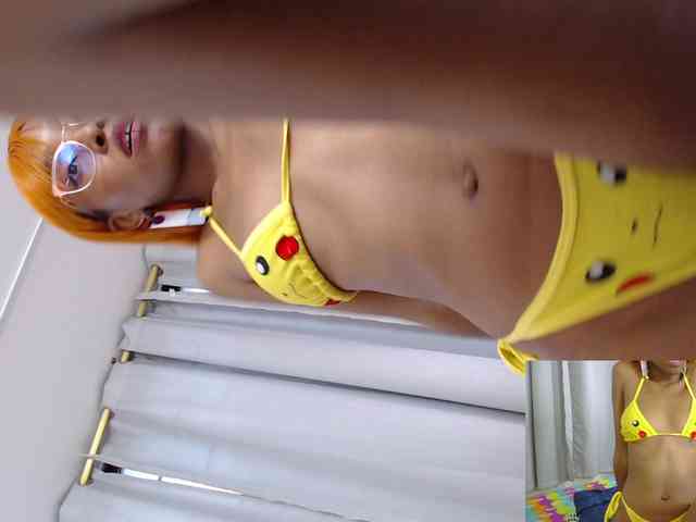 Annie-miller webcam