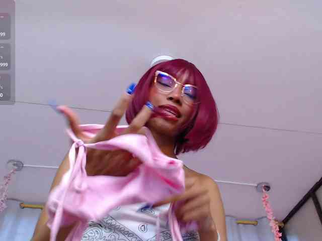 Annie-miller webcam