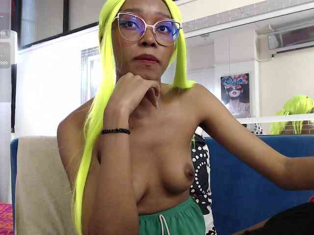Annie-miller webcam