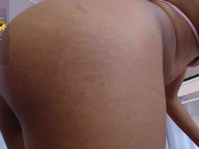Annie-miller webcam