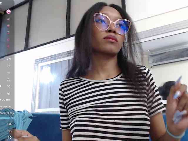 Annie-miller webcam