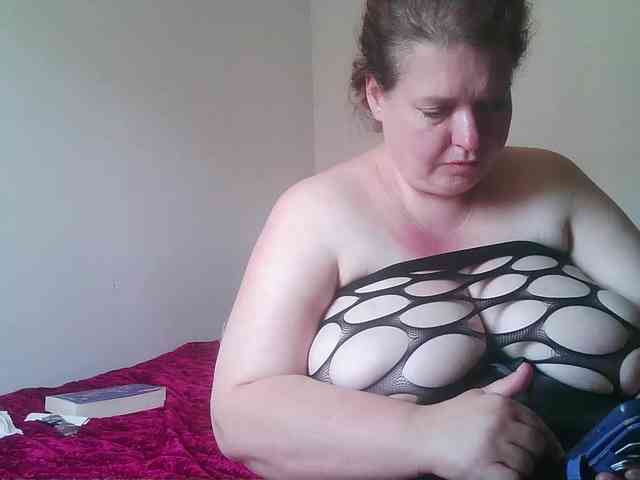 bustybexa webcam