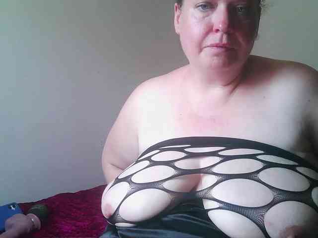 bustybexa webcam