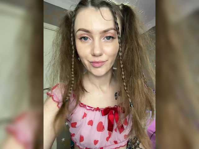 KristinaMoonx Live Cam on BongaCams