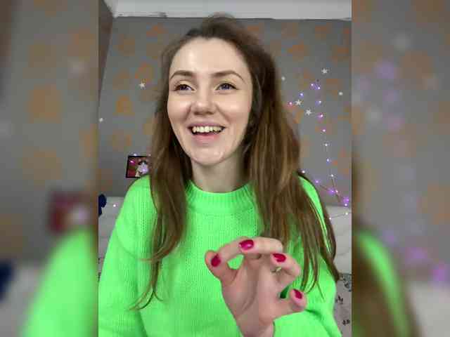 KristinaMoonx webcam