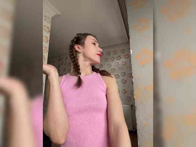 KristinaMoonx webcam