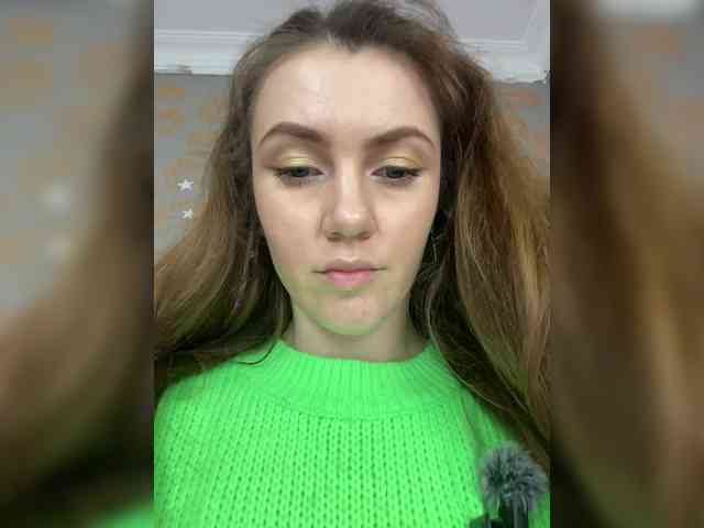 KristinaMoonx webcam