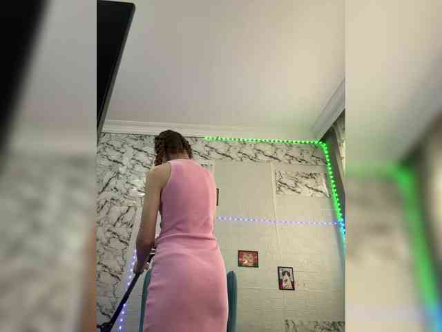 KristinaMoonx webcam