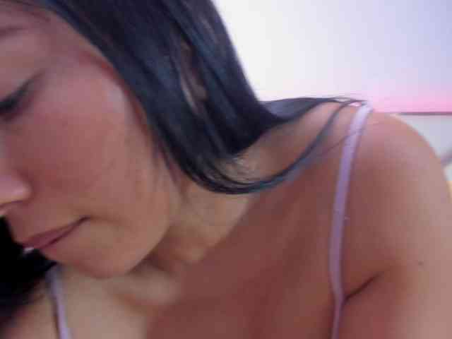 KarinaGomez webcam