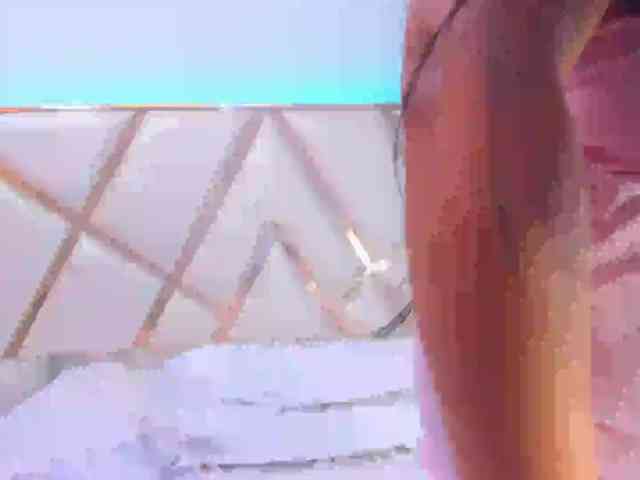KarinaGomez webcam