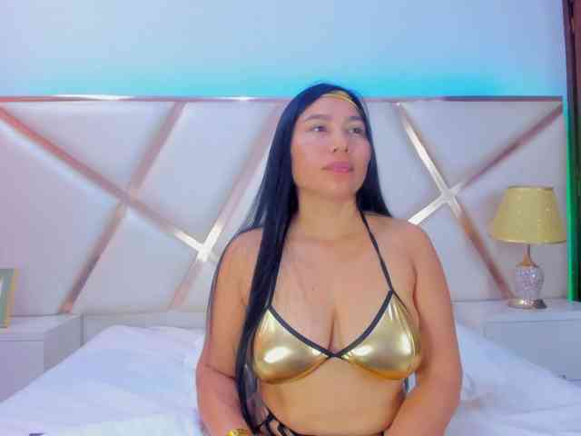KarinaGomez webcam
