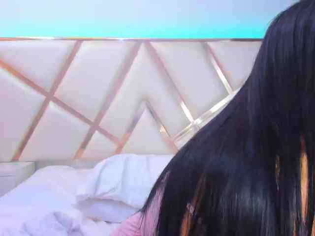 KarinaGomez webcam