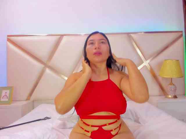 KarinaGomez webcam