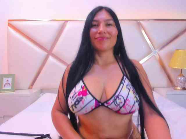 webcam strip KarinaGomez