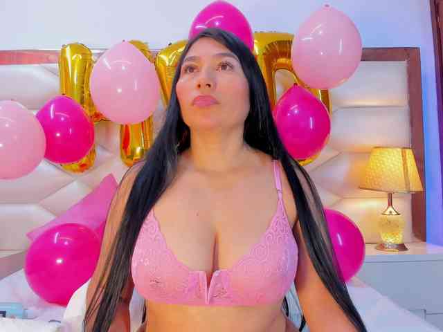 amateur porn KarinaGomez