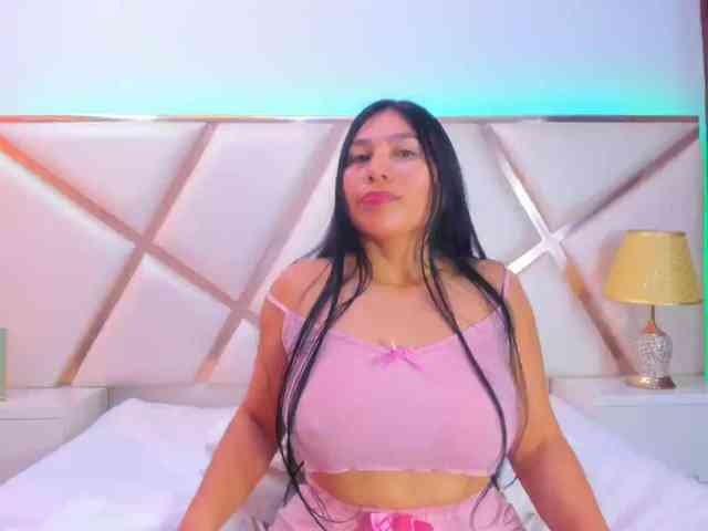 KarinaGomez webcam