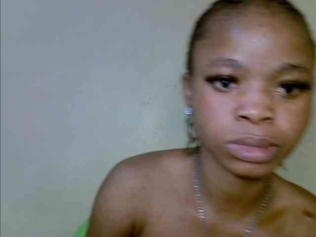 Emilylove1 webcam